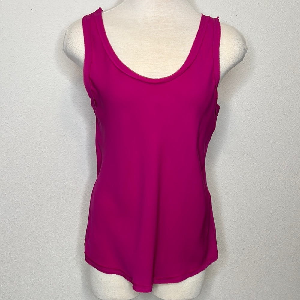 Theory size Small fuchsia Scoop Neck Sleeveless Tank Top